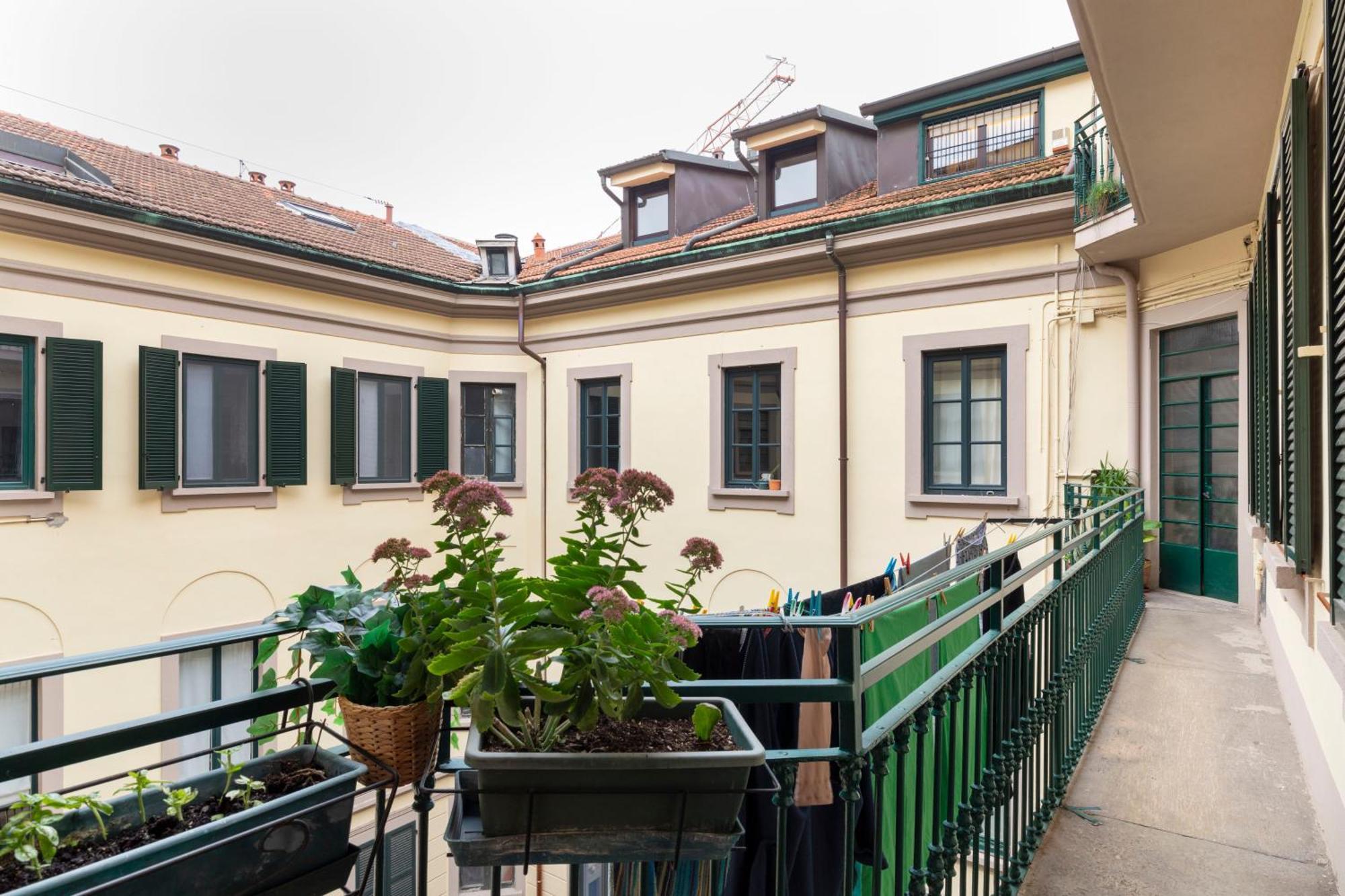 Volta Accomodation Μιλάνο Εξωτερικό φωτογραφία